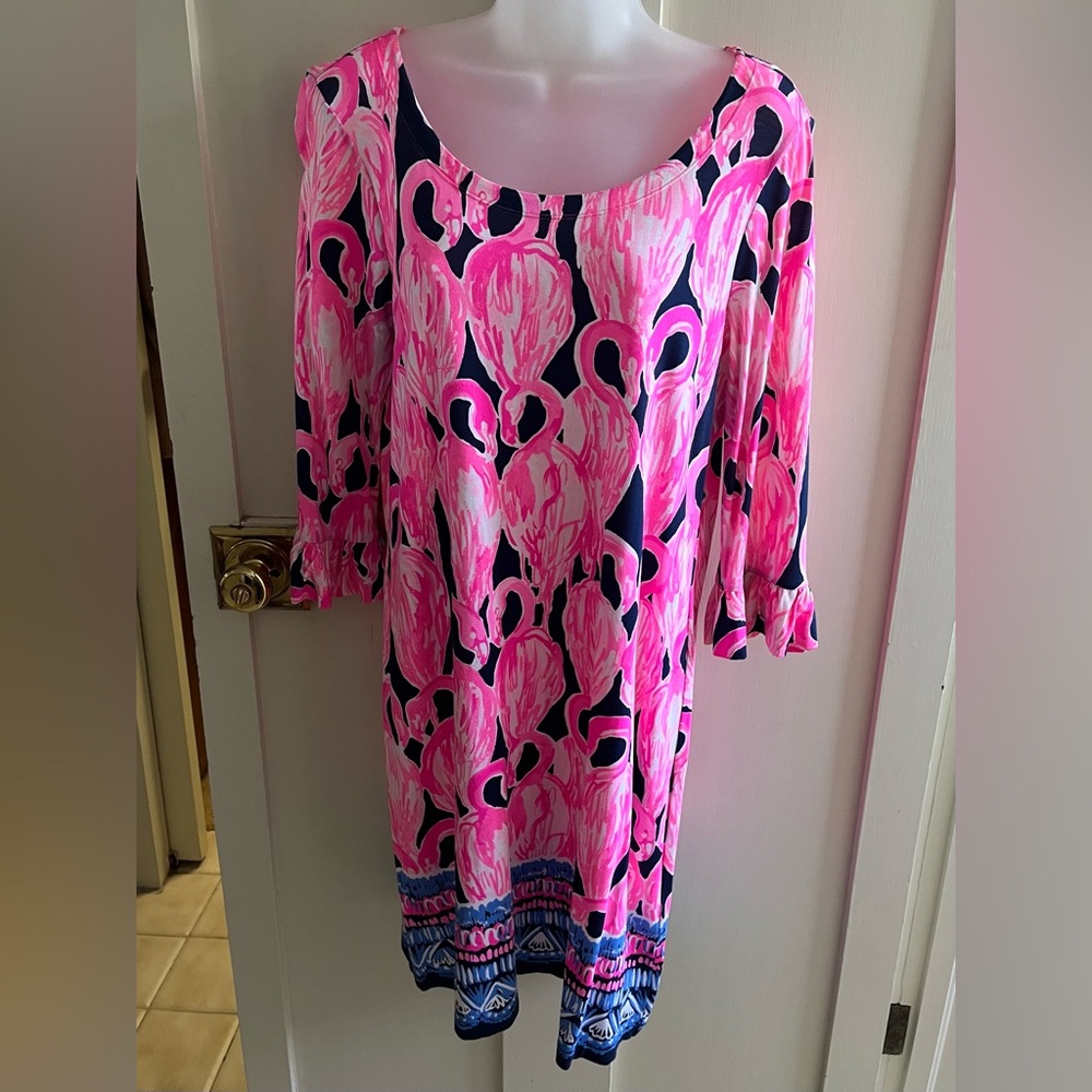 Lilly Pulitzer Vibrant Pink and Navy 3/4 sleeve knit dress.